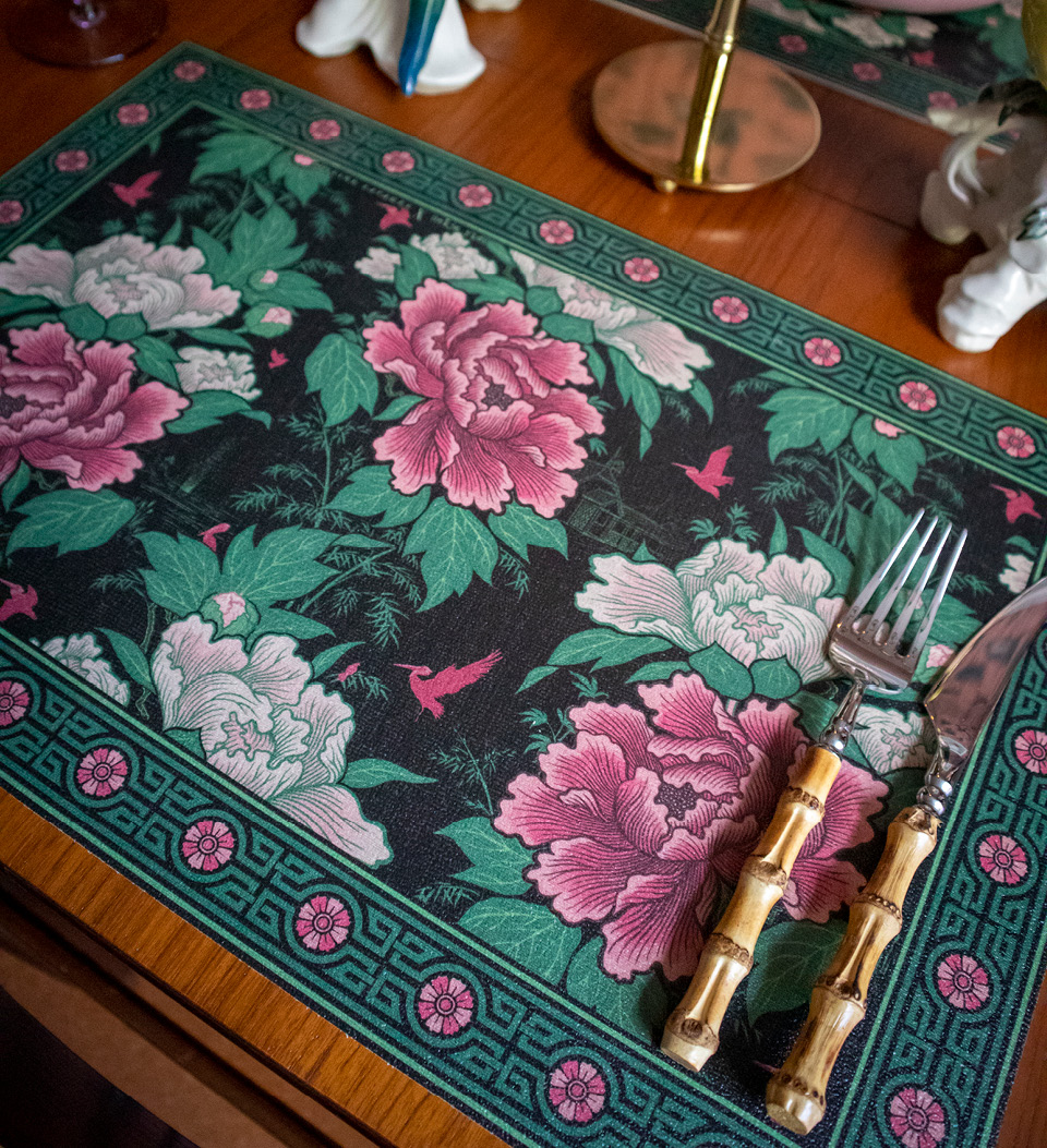 Bloomin’ Marvellous Vinyl Table Placemat Image